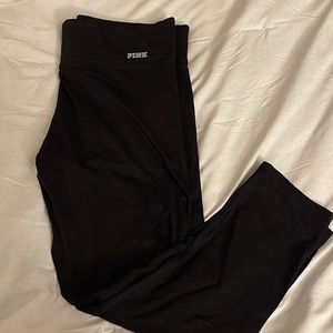 Pink Ultimate 7/8 legging (above the ankle)